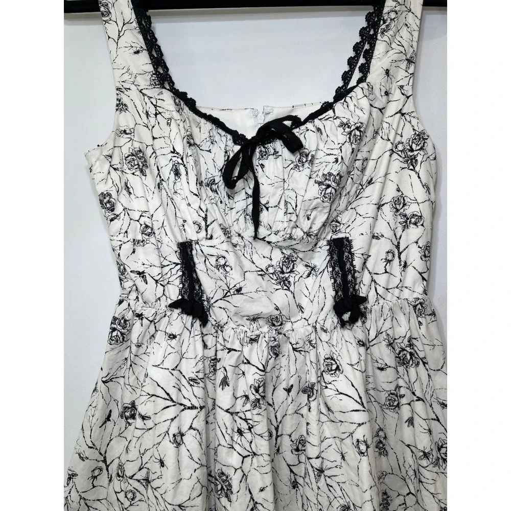 Y2K Skater‎ Dress Whimsigoth Spider Floral White Black Lace Trim Cottagecore M